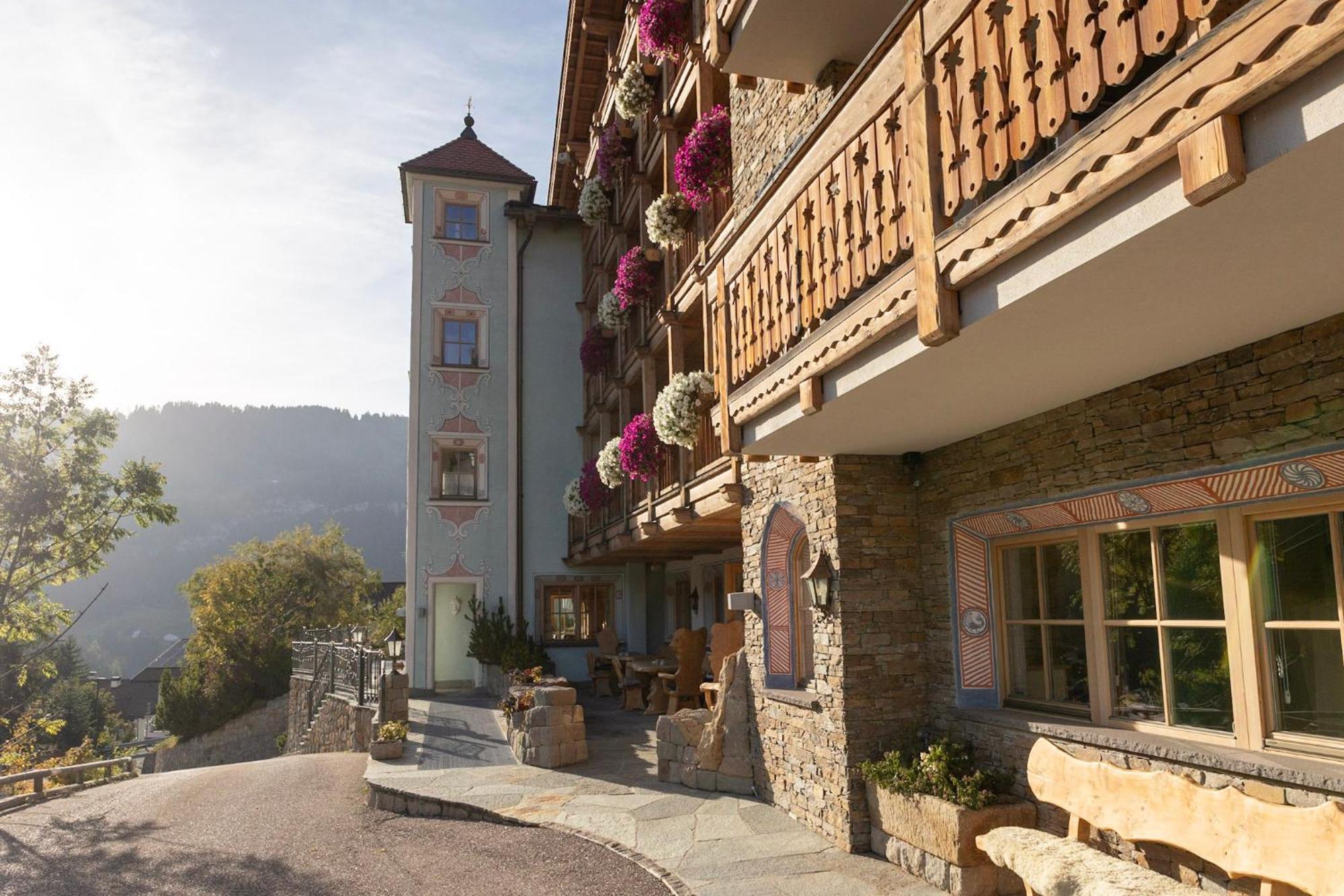 Dorfhotel Beludei Santa Cristina Val Gardena المظهر الخارجي الصورة